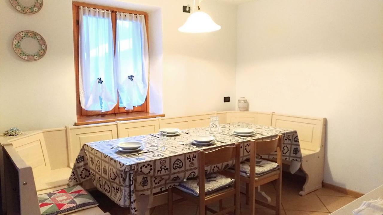 דירות Le Grazie  Casa Rossi מראה חיצוני תמונה
